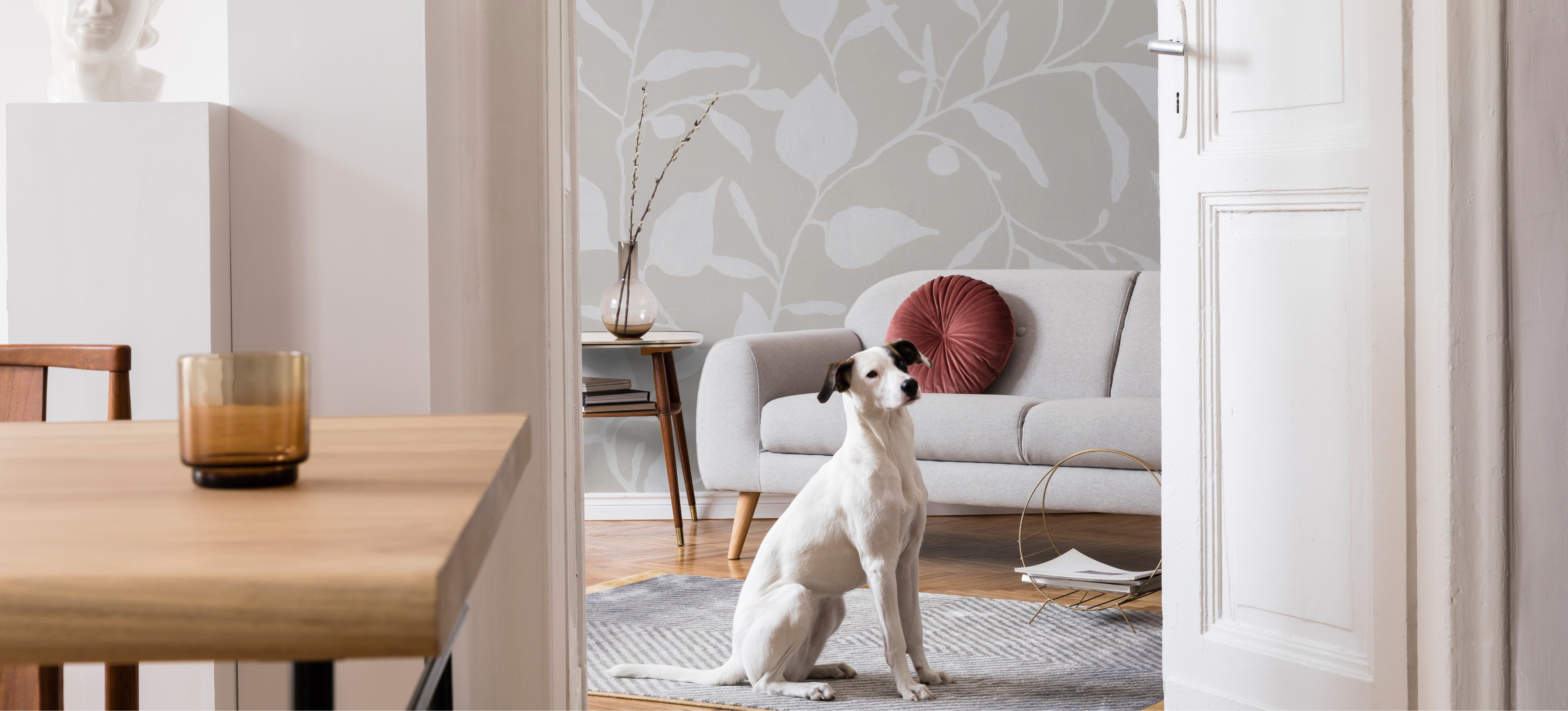 Wallpaper vs. Paint: When Wallpaper Makes More Sense