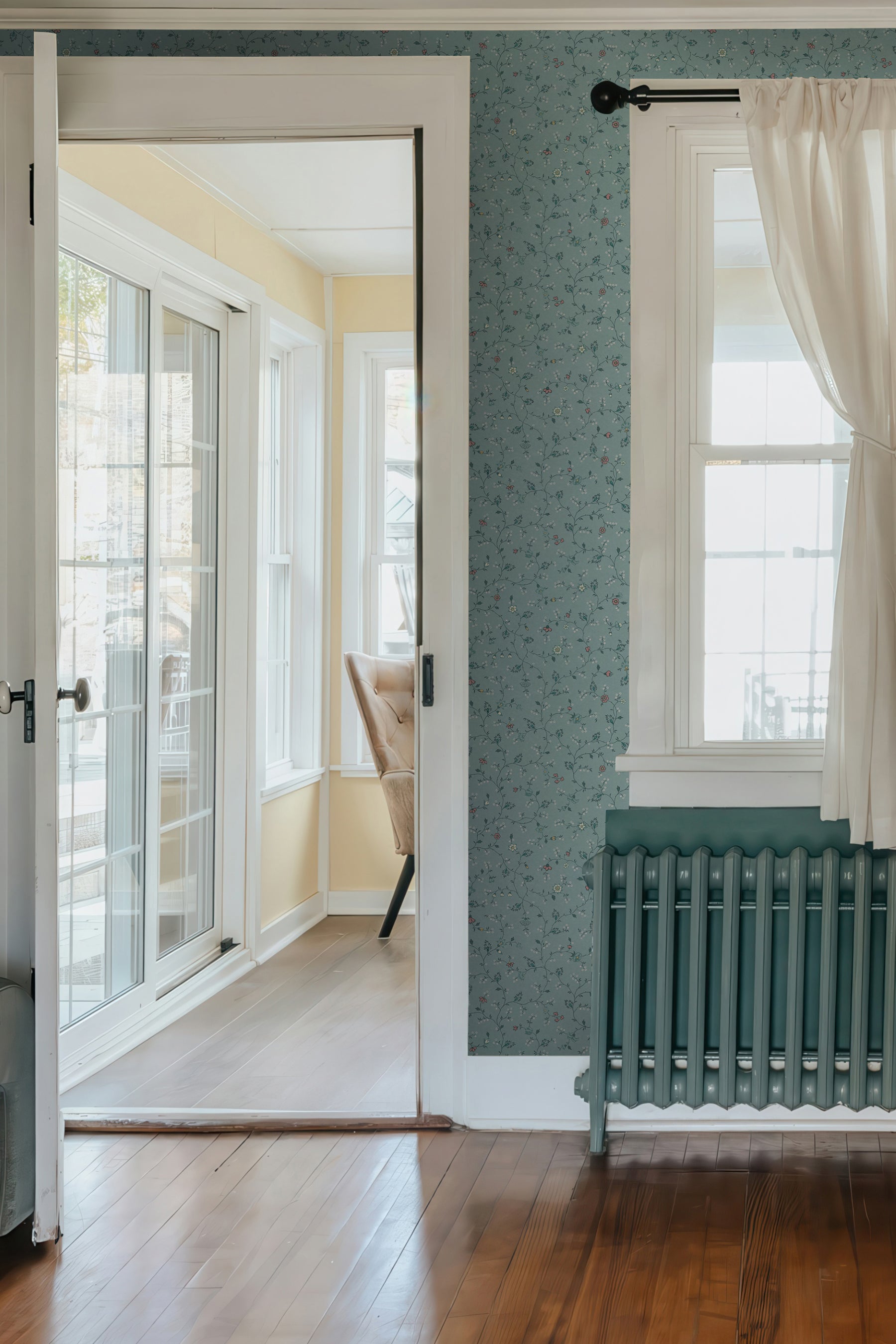 Petite Fleur - Pondside